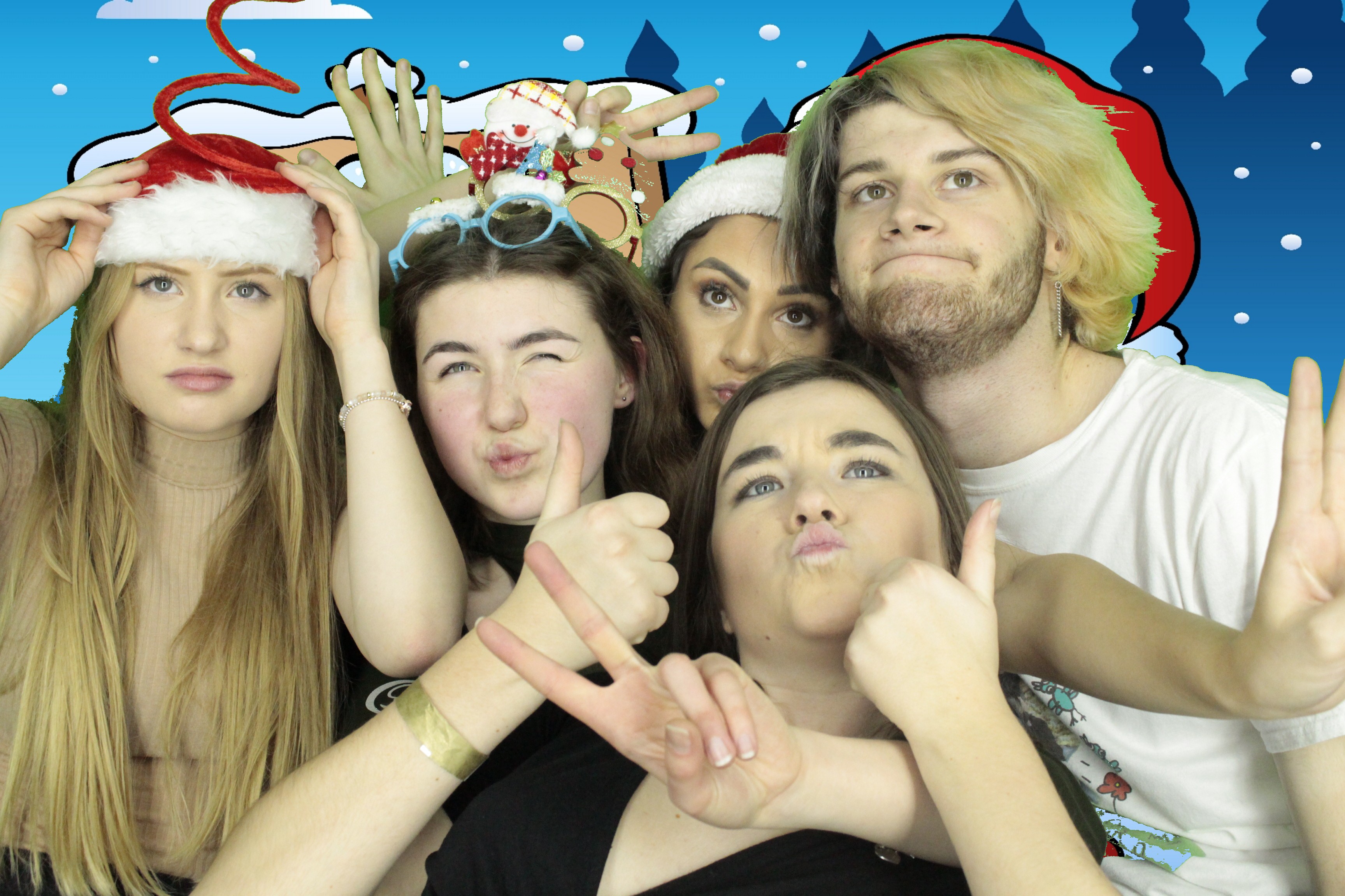 Waitrose Christmas Party 2019 | View more photos from the event at gallery.myphotoboothexperience.co.uk/u/MyPhotoBoothExperienceLtd/Waitrose-Christmas-Party-2019